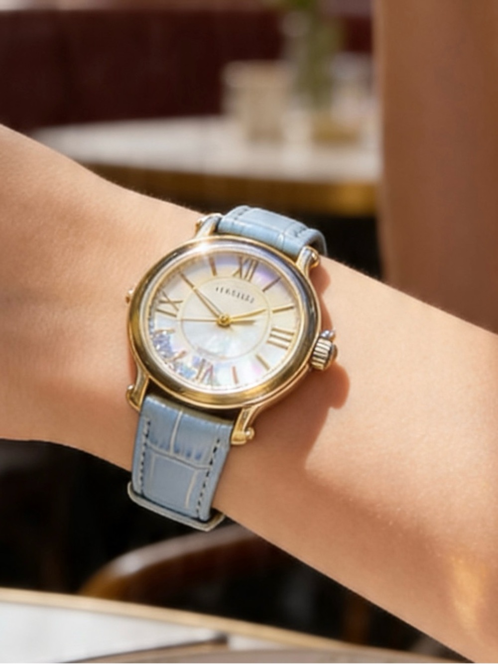 Chopard Styling Ladies Floating Diamonds 25mm Wristwatch